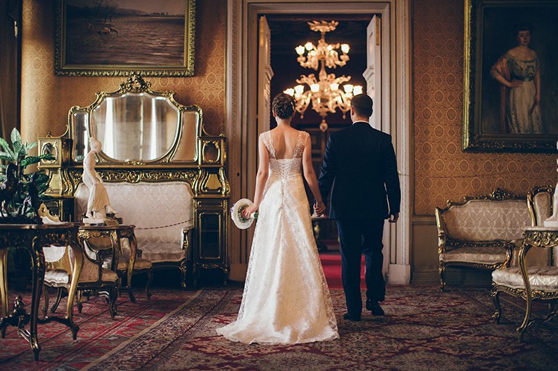 Адрес: Дворцовая наб., 26
Тел.: 315-59-59 (315-88-14) 
Часы работы: с 13:00 до 17:00 со вт. по пт.