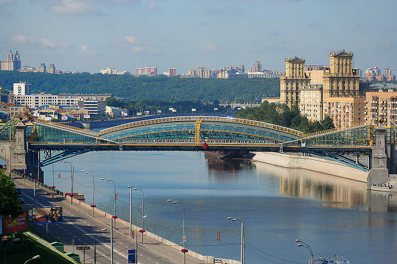 Ближайшая станция метро: Киевская