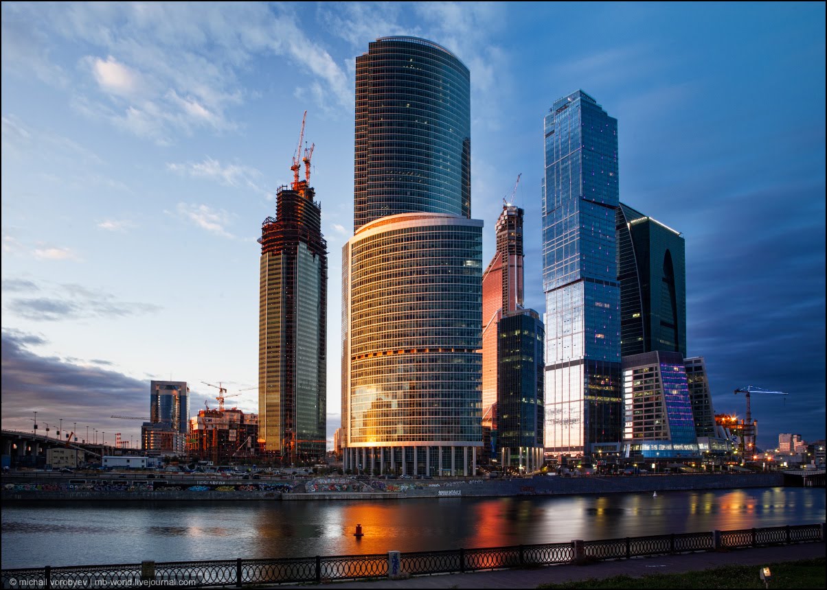 на Пресненской набережной